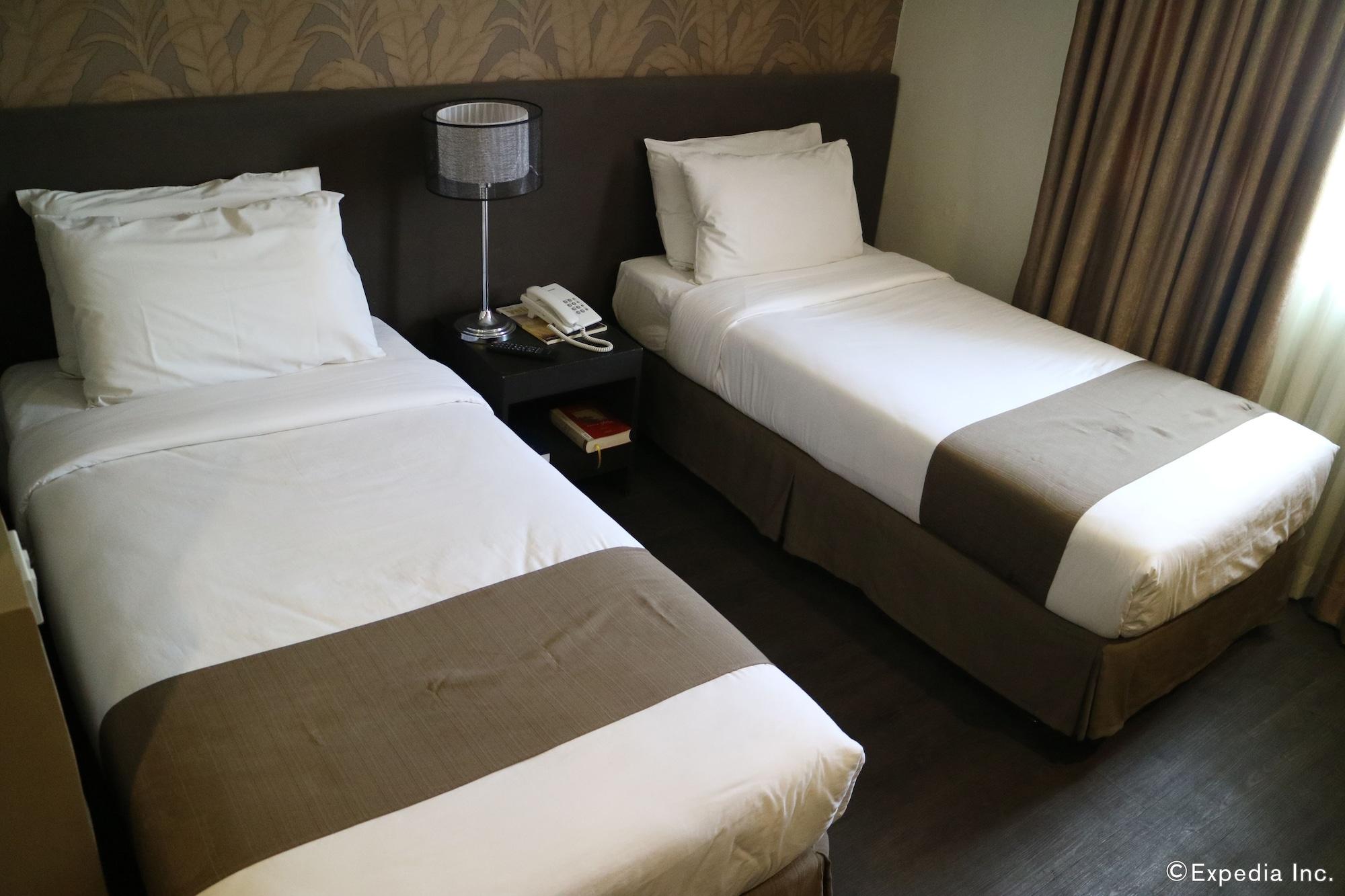 Hotel Gt Iloilo 3*