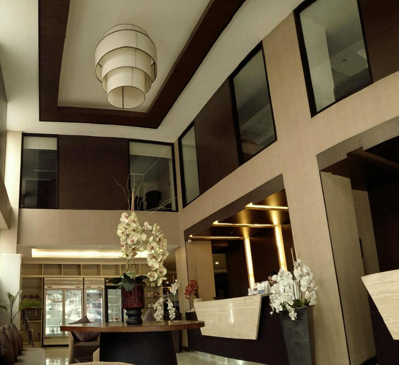 Gt Iloilo Hotel